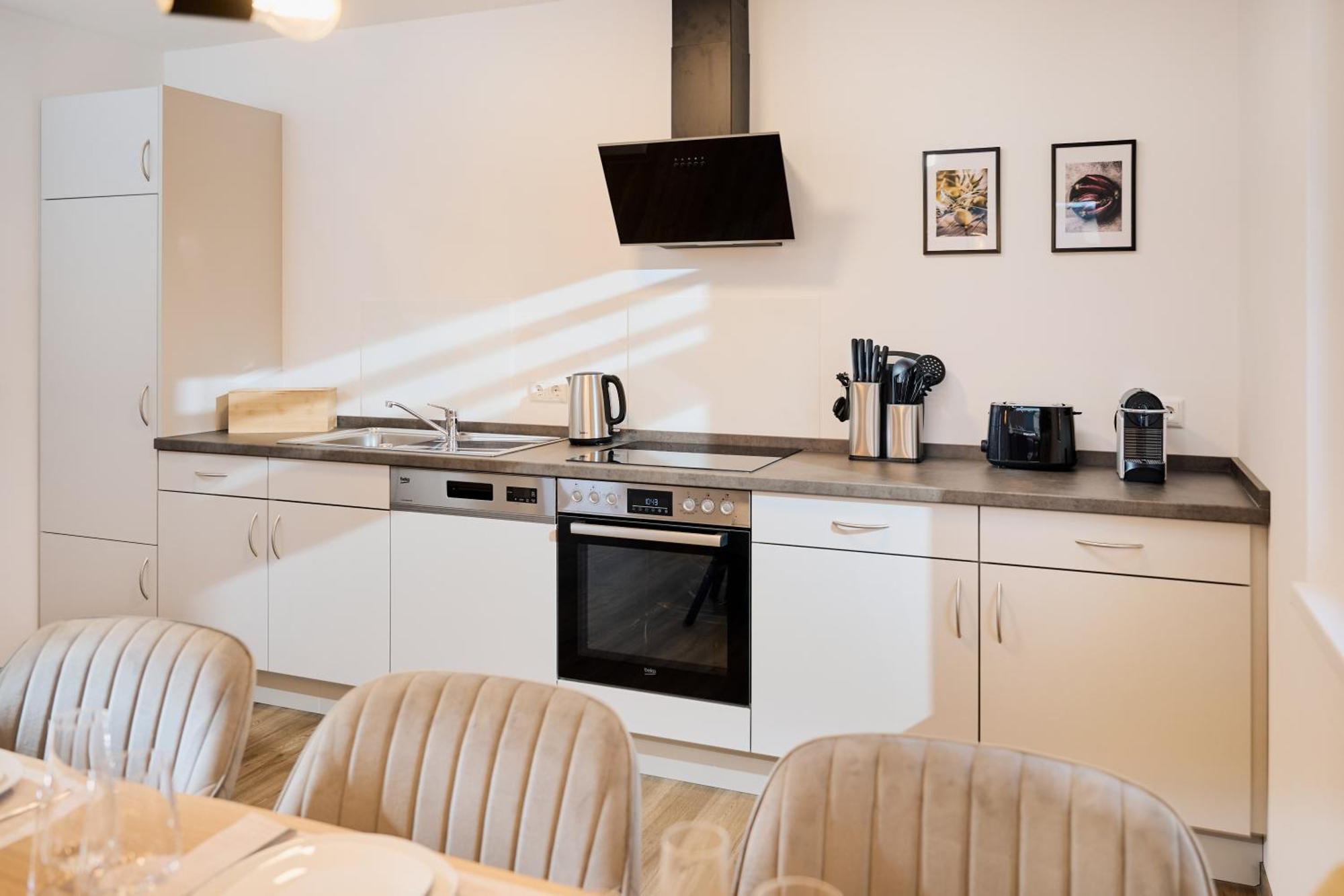 Moderne Apartments Mit Highspeed-Wlan Und Gratis-Tiefgarage Ihr Perfekter Rueckzugsort Nahe Dem Zentrum Und Der Therme I Barrierearm Bad Kissingen Exterior photo