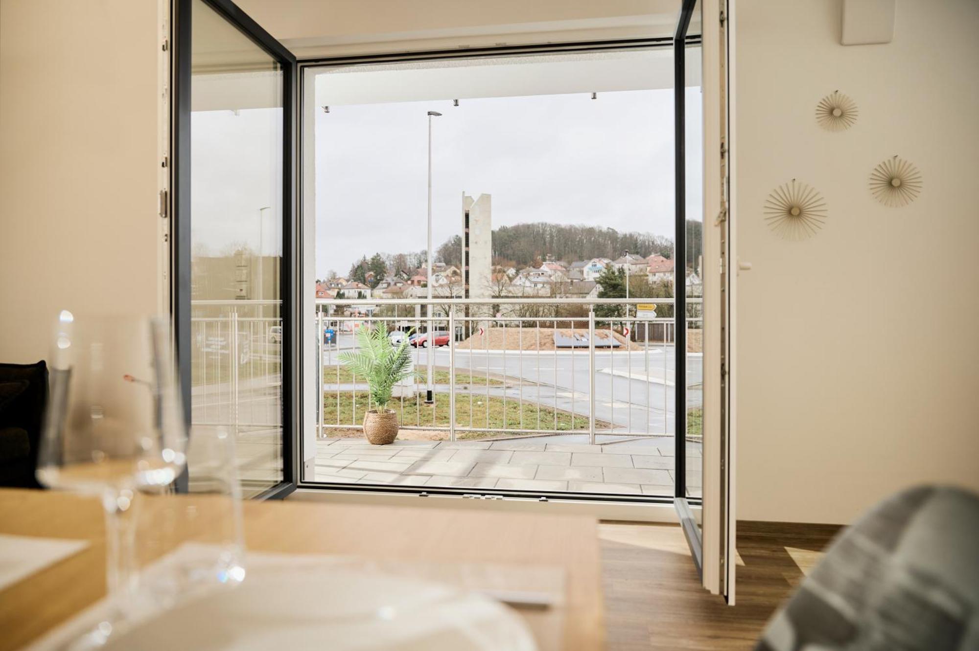 Moderne Apartments Mit Highspeed-Wlan Und Gratis-Tiefgarage Ihr Perfekter Rueckzugsort Nahe Dem Zentrum Und Der Therme I Barrierearm Bad Kissingen Exterior photo